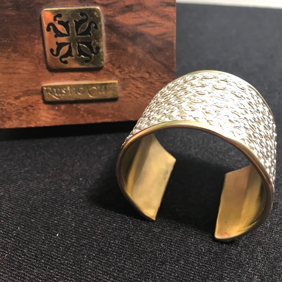 Meet your Posher, Kellie - Picture 7 of 8